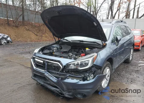 2018 Subaru Outback 2.5I Premium из США, поврежденный, VIN 4S4BSACC7J3262835